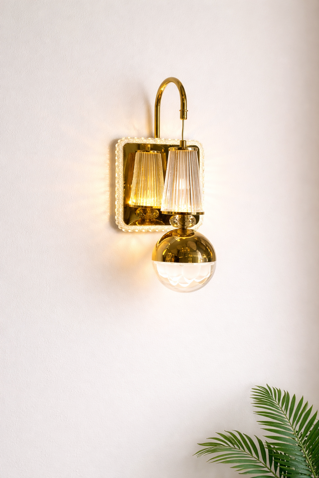 Modern Golden Crystal Wall Light