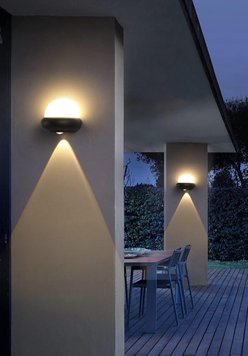 Modern Wall Lamp for Cozy Living Spaces